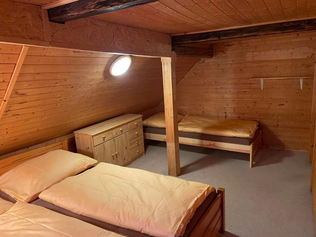 Venkovská chalupa Jestrabi V Krkonosich Esterno foto
